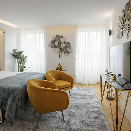 The Downtown Charming Apartment