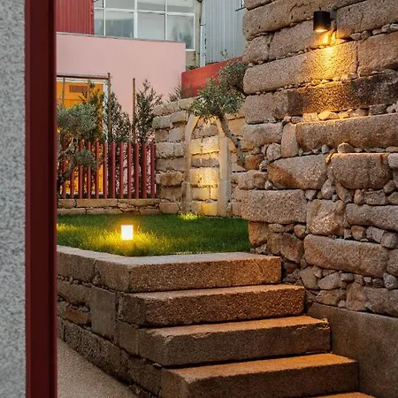 The Downtown Charming Apartment