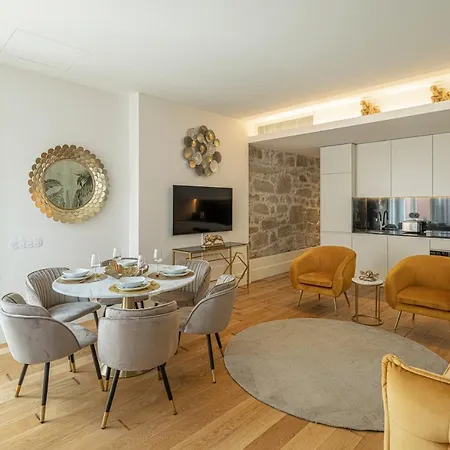 The Downtown Charming Apartman *