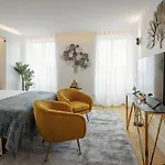The Downtown Charming Apartmán