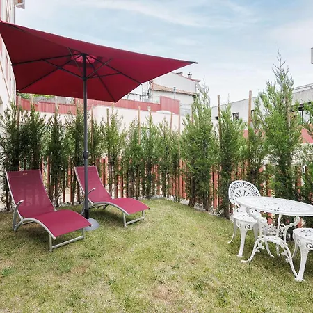 The Downtown Charming Apartman Porto